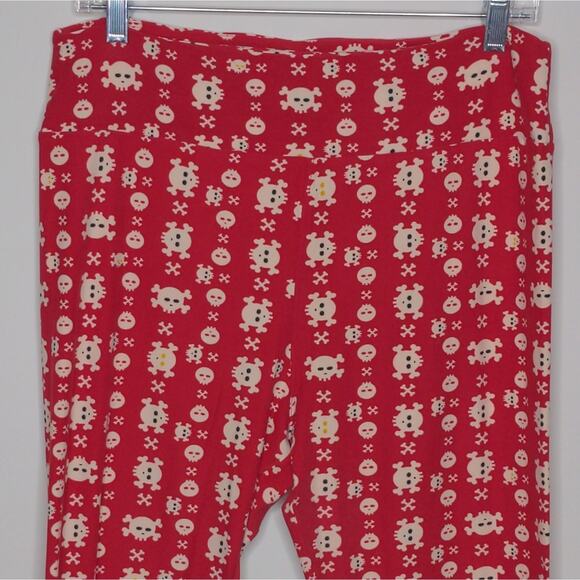 LuLaRoe Skull Leggings - Tall & Curvy - GUC - Picture 3 of 7